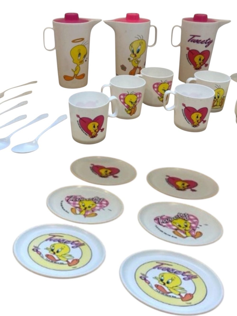 Vintage Warner Bros Tweety Bird Plastic Toy tea Dish Set plates cups pitcher cut